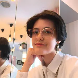 Olivia, pet sitter Brest, week-ends, jours fériés, vacances