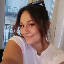 Je suis alternante et je cherche des enfants à garder 😊