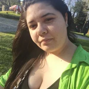 Babysister de confiança em Braga 