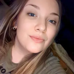 Baby-sitter débutante avec une grande envie de bien faire 