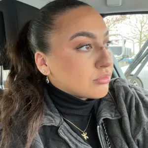 Baby sitter expérimenté à Compiegne 