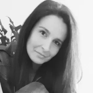 Estou disponível para cuidar de pessoa idosa em part time