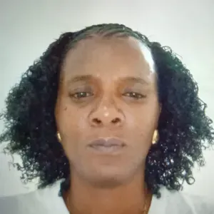 Cuidadora de idosos com formação