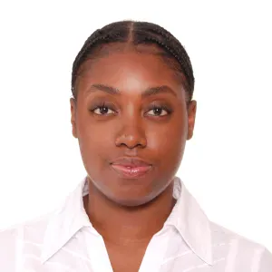 Experienced Babysitter with medical background