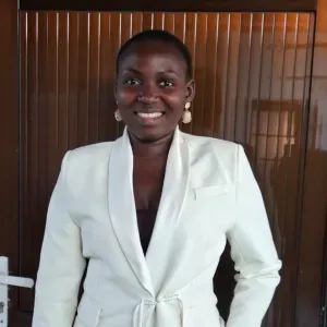 Cuidadora compassiva em Guarda 