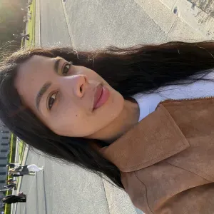 Latina nanny in Belgium, spirit, confidence and joy 