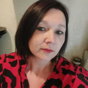Femme de ménage ( reims et alentours) 