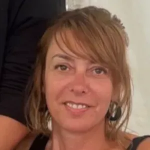 Diplômée aide soignante jour / nuit