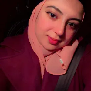 Je suis baby-sitter à Liège. J'ai de l'expérience .