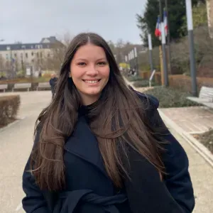 Explicador empenhado em Silveira