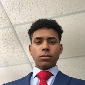 Disponible para cuidado de niños, mucha experiencia