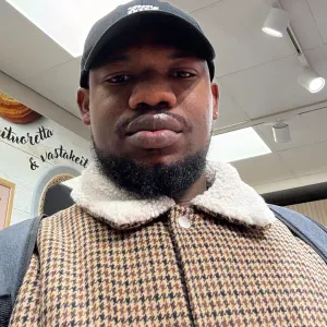 I am a responsible and hard working cleaner,I steak to time.