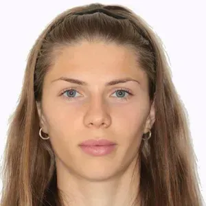 Experienced babysitter in Romania