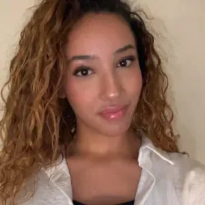 Baby-sitter de confiance à Paris et banlieue 