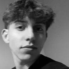 Baby sitter Drôle et passionné 