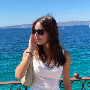Baby-sitter Étudiante sur Marseille 
