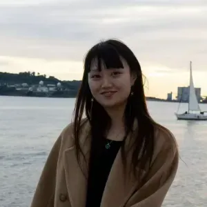 Experiences babysitting looking for a part time job, 