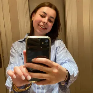 Baby sitter fiable et disponible à paris 