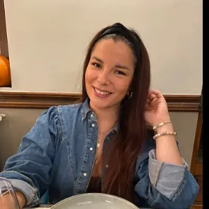 Une nounou aux petits soins 