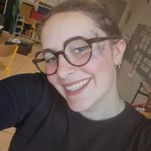 Baby-sitter expérimentée à Montmerle-sur-Saône et environs