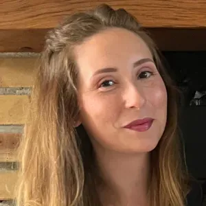 Assistante maternelle agréée et baby-sitter 