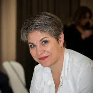 femme de menage a Lyon. services de mariage, d'anniversaire