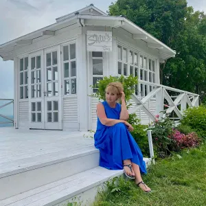 Recherche dame de compagnie