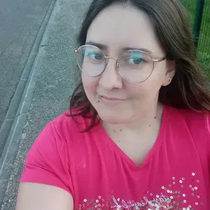 Baby-sitter diplômée CAP Petite Enfance – Expérimentée