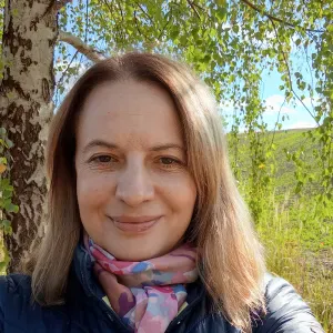 Odpowiedzialna opiekunka dla seniorów