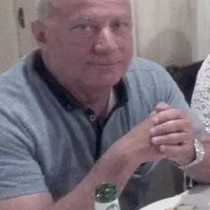 cerco persona x pulizie