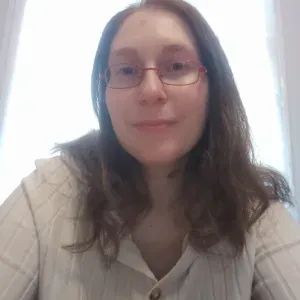 Disponible pour du ménages à baud