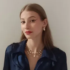 Kreatywna opiekunka dla dzieci