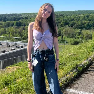 Nouvelle baby-sitter aux alentours 