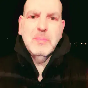 Homme de Ménage sur la commune de Douai