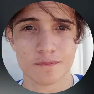 João Guilherme, 19 anos, babysitter.