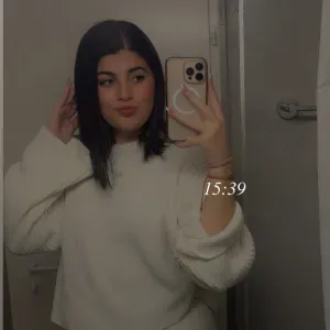 Baby-sitter expérimentée en crèche 