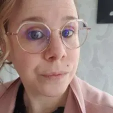 Dame de compagnie pour les aînés 