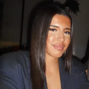 Garde d'enfant à temps plein ou temps partiel 