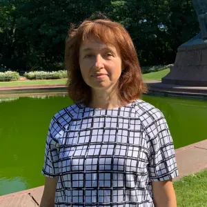 Odpowiedzialna opiekunka dla seniorów