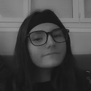 Garde d'enfants sur laval disponible 