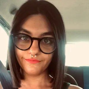 Addetta alle Pulizie, lava piatti ecc