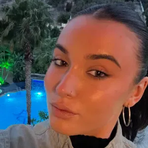 Experienced babysitter and tutor 