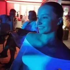 Baby-sitter véhiculée avec expérience