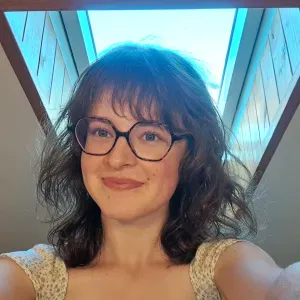 babysitter attentionnée pour enfants de 3 à 10 ans aux Ulis