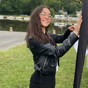 Aide aux devoirs avec une étudiante en BUT à Châteaubriant 