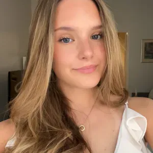 Barnskötare, assistent, barnvakt