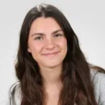 Baby-sitter disponible lorsque vous en avez besoin !
