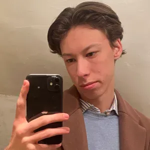 Étudiant en histoire propose aide aux devoirs