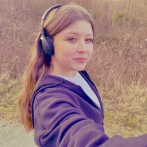 Jeune baby-sitter passionnée !