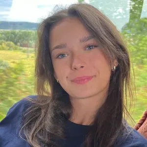 young babysitter in Rotterdam